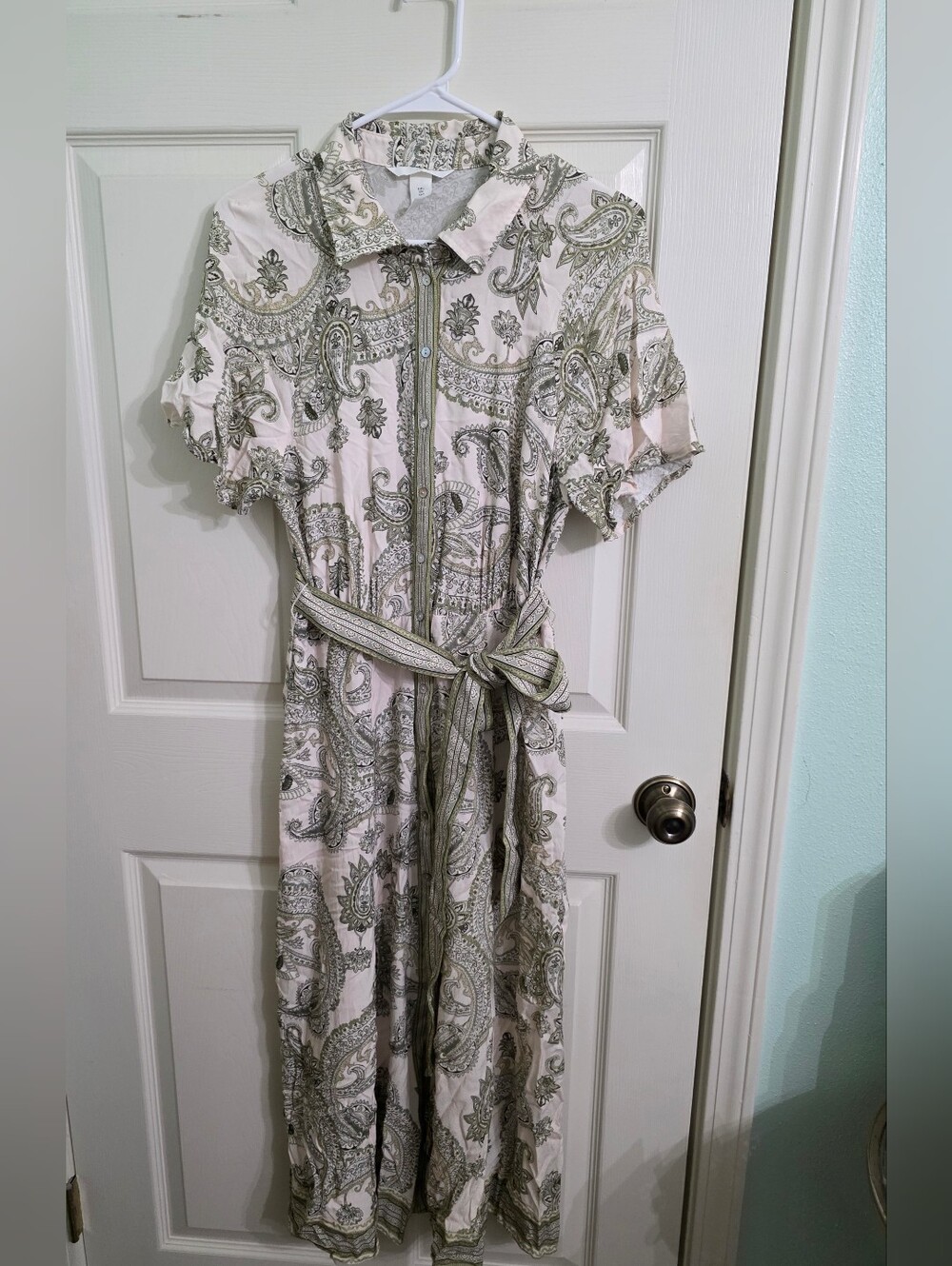 H&M Green and Cream Dress